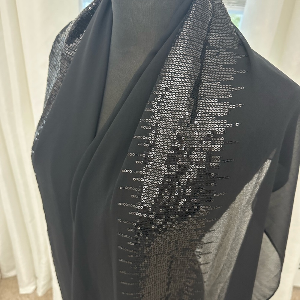 NWT WHBM Wrap with black embellishments. - Picture 5 of 5